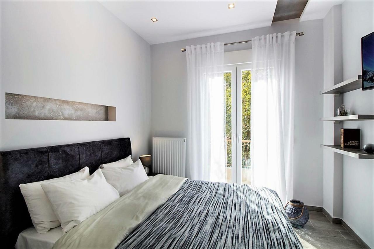Appartement Metro 5 P. Dionisiou Street