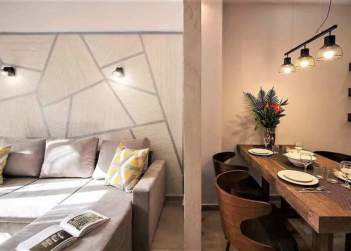 Metro Apartment